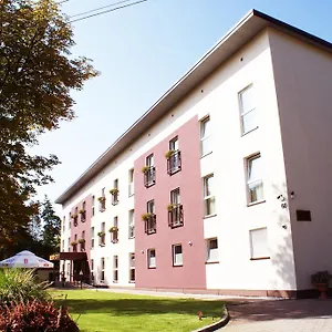 https://hotel-iskra-by-katowice-airport.krakowhotelspoland.com